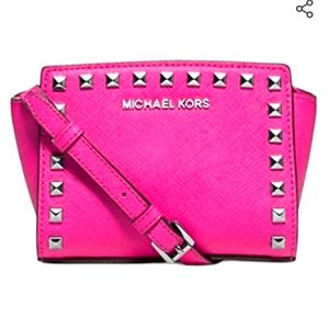 Micheal kors Selma Purse in hot pink 💗